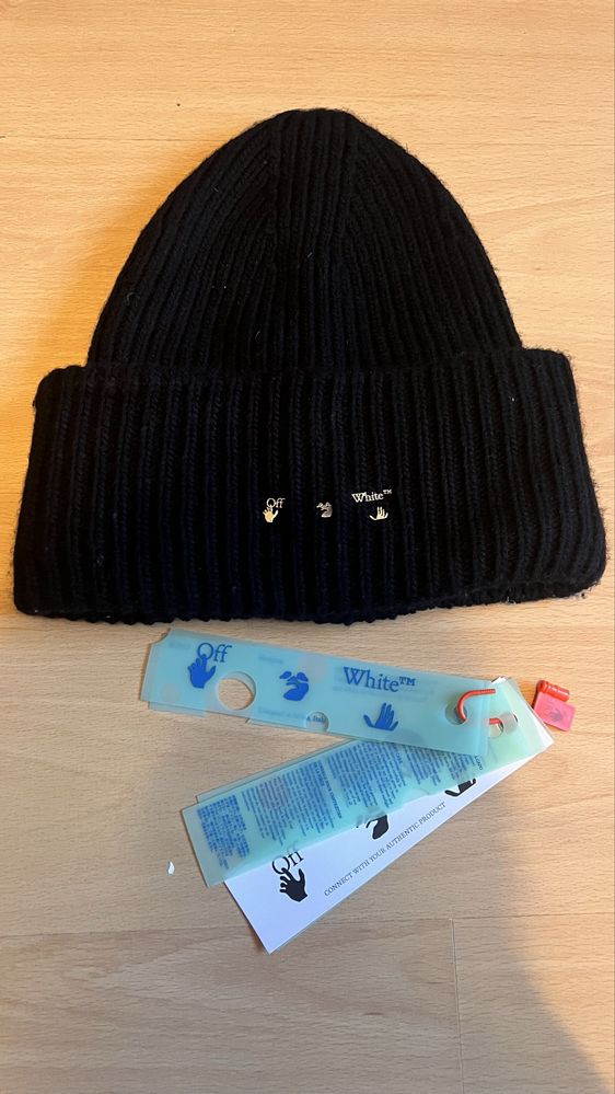 Czapka zimowa Off-White Hands Off logo ribbed beanie - Black
