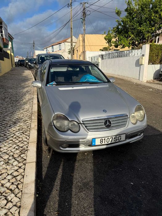 Mercedes Benz C220