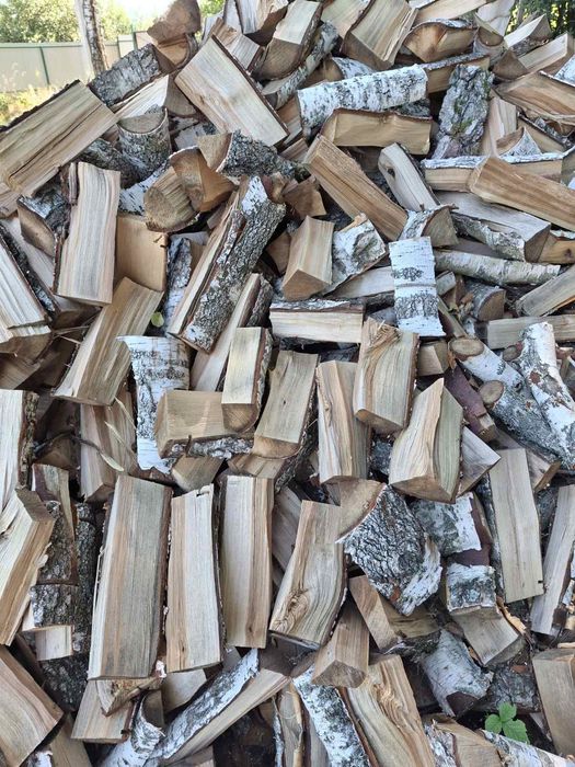 Продам  рубані дрова  різних порід