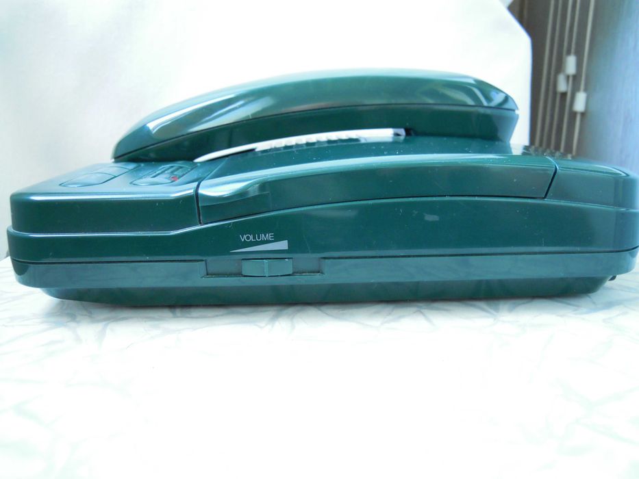 Телефон стационарный Британика P-221/150 с автоответчиком