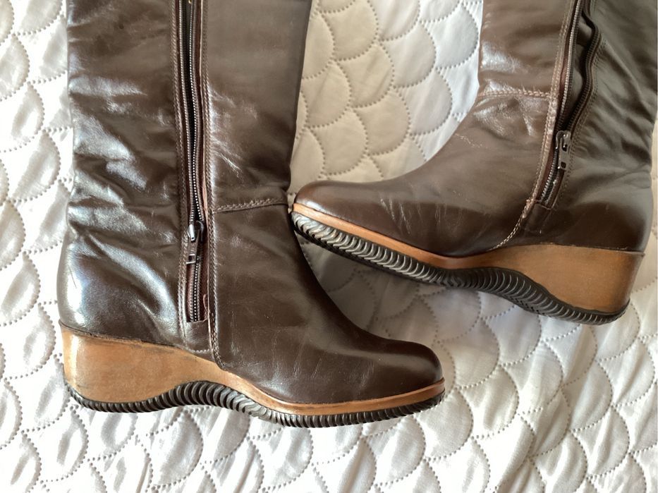 Kozaki damskie ocieplane/ koturny rozm 3/36