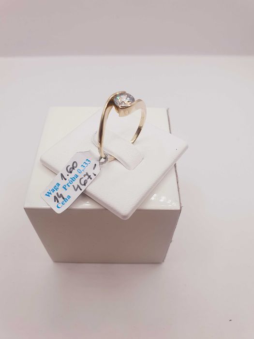 Uroczy Piękny  Złoty  Pierścionek