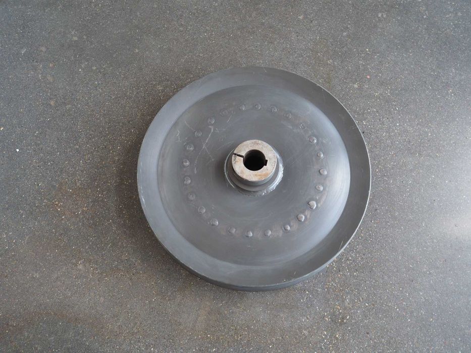 Koło pasowe podajnika, napęd przyrządu żniwnego - Claas Tucano, Lexion