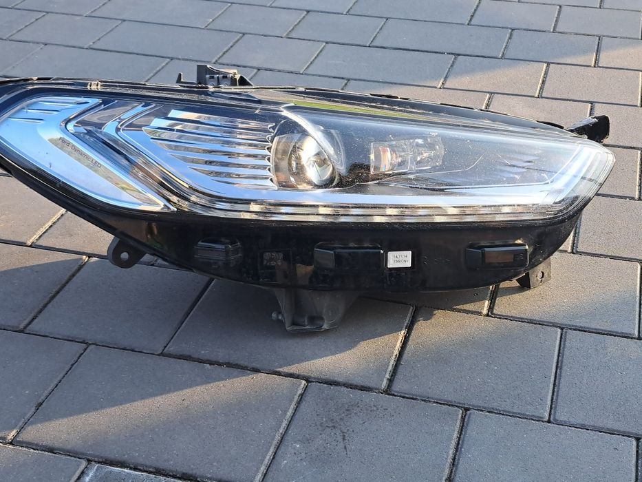 Lampa przód prawa Ford Mondeo mk5 Full led dynamic.
