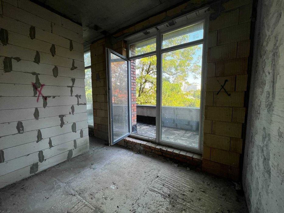 СРОЧНО! Пространство на Литературной. Лучшая цена в доме! ЮК