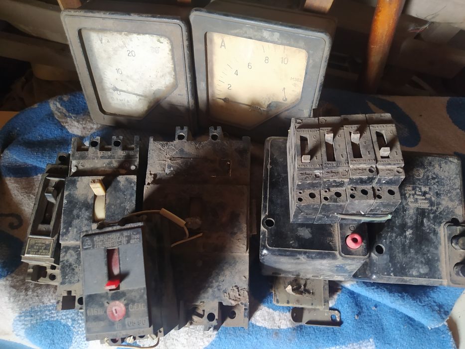 Автомати рубильники .