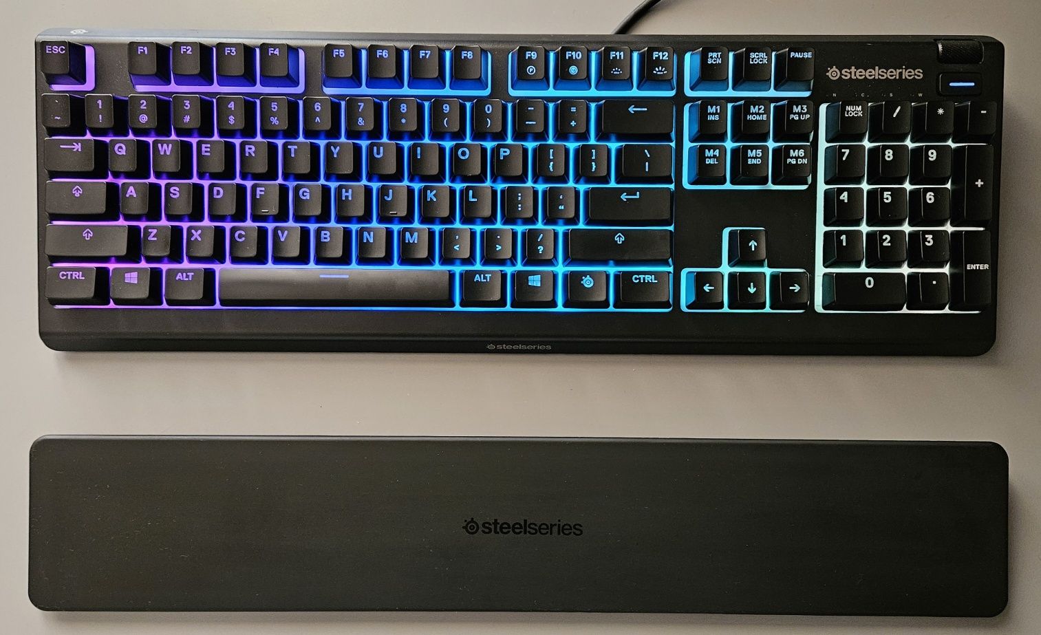 Klawiatura Gamingowa / Klawiatura Steelseries Apex 3