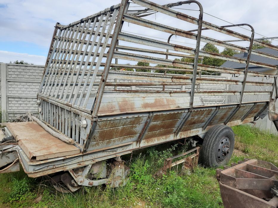 Przyczepa samozbierająca w oryginale