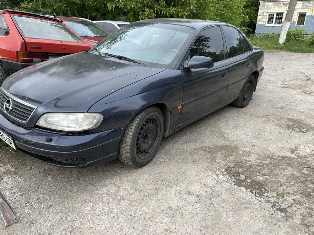 Opel omega b rest 2.2 benzinas