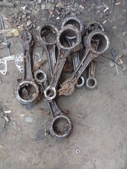 Шатун новий юмз шатуни