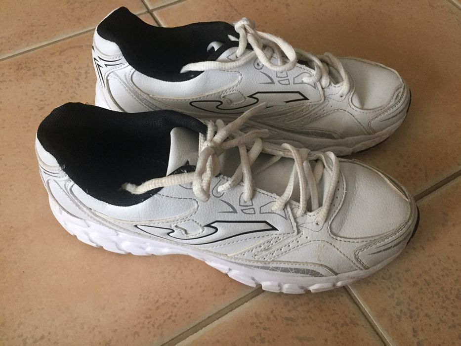 Ténis Joma para homem tam. 40 como novos.