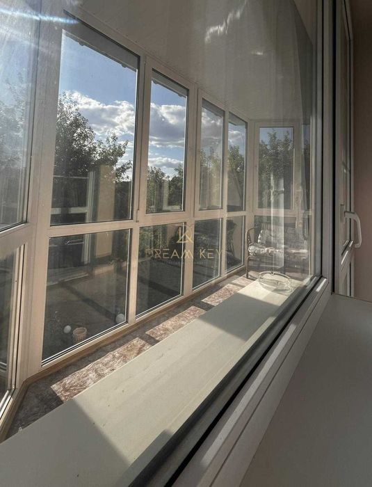 Продам теплий будинок 210кв, 3 спальні, камін, вихід до річки Осокорки