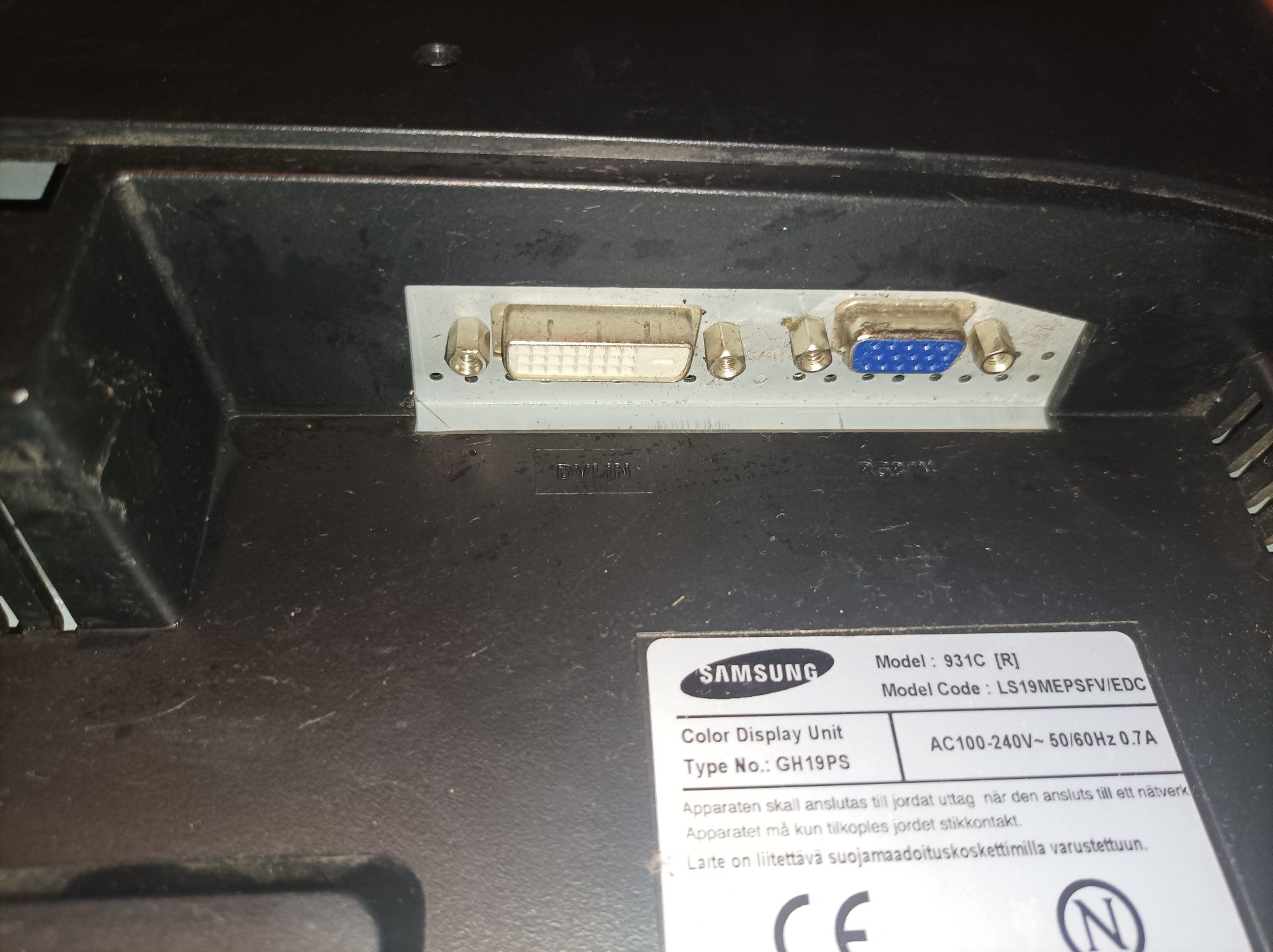 Монітор Samsung SyncMaster 931c