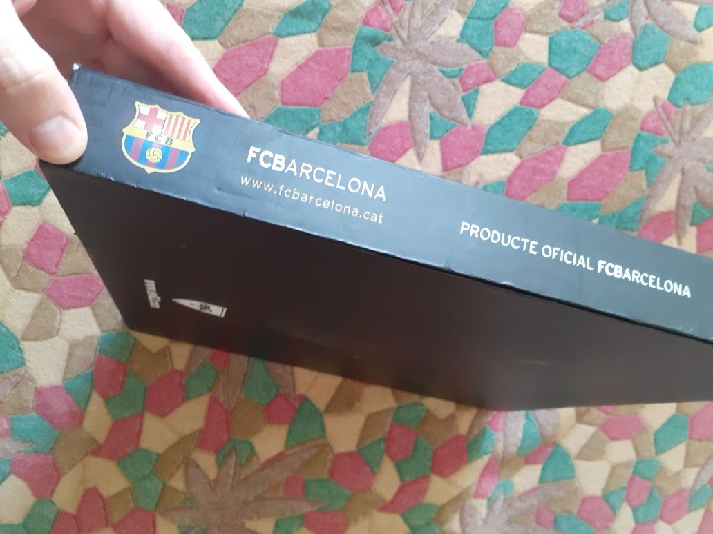 Продаю емблему футбольного клуба Barcelona