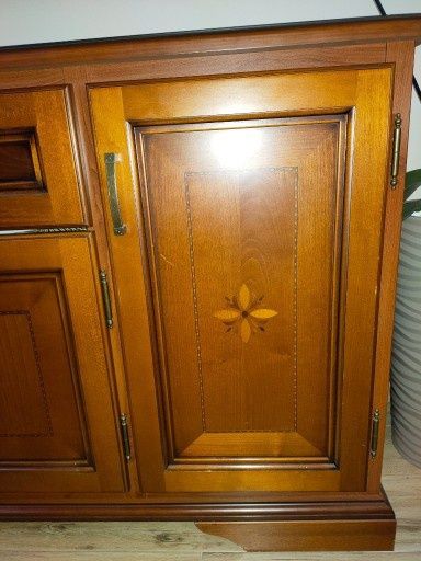 Meblościanka meble fronty lite drzewo stół, szafka rtv