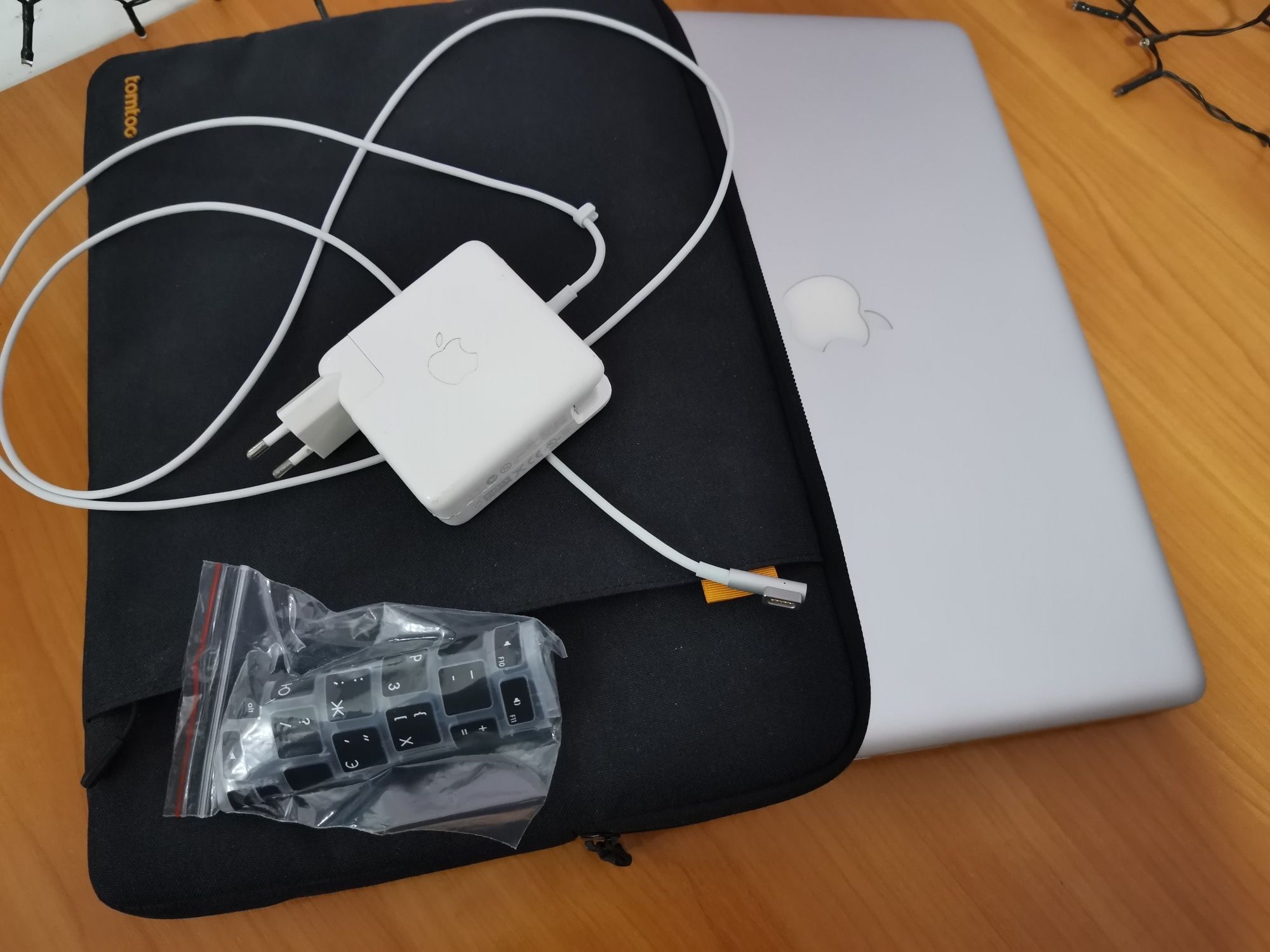 Macbook pro 16 / 512 core i7 15' дюймів 2011 silver a1286