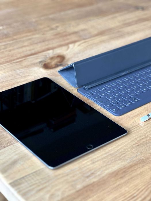 iPad Pro 10,5" 64GB Wi-fi Silver :: óptimo estado