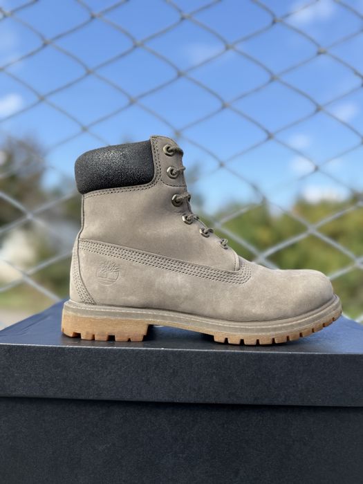 Timberland ботинки оригинал 39 размер серые кожаные
