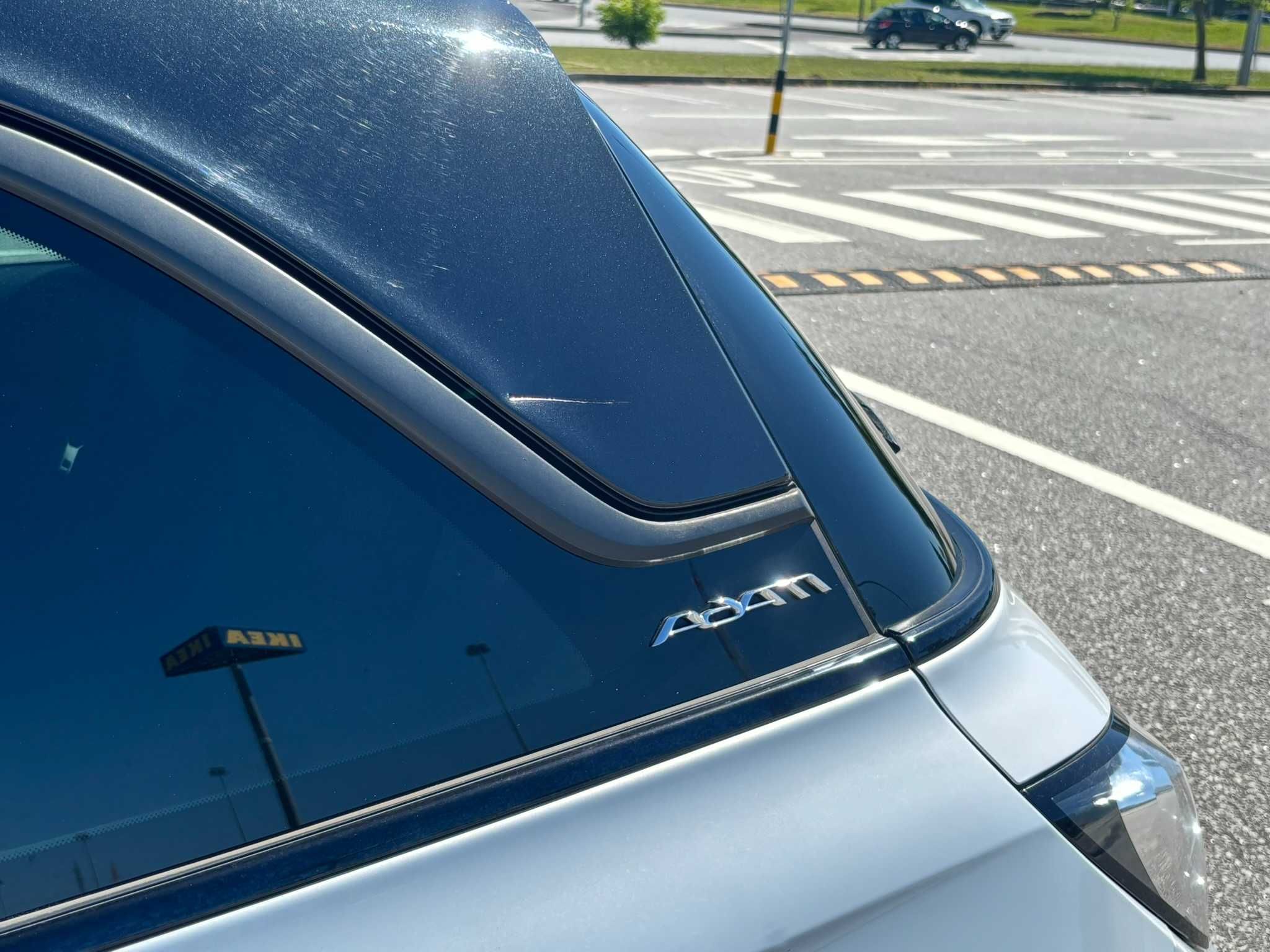 Opel Adam 1.0 S&S Glam – Bem equipado, pronto a andar