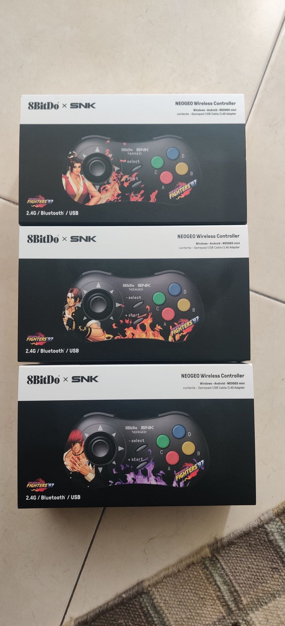 8bitdo SNK NeoGeo comando bluetooth wireless controller