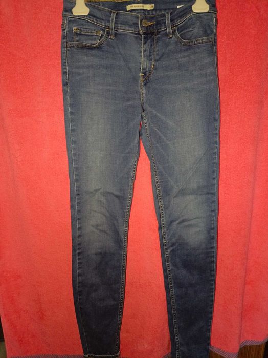 Levi Strauss: jeansy super skinny 28