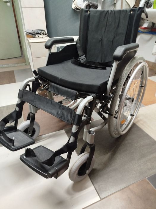 Wózek inwalidzki vitea care jak nowy