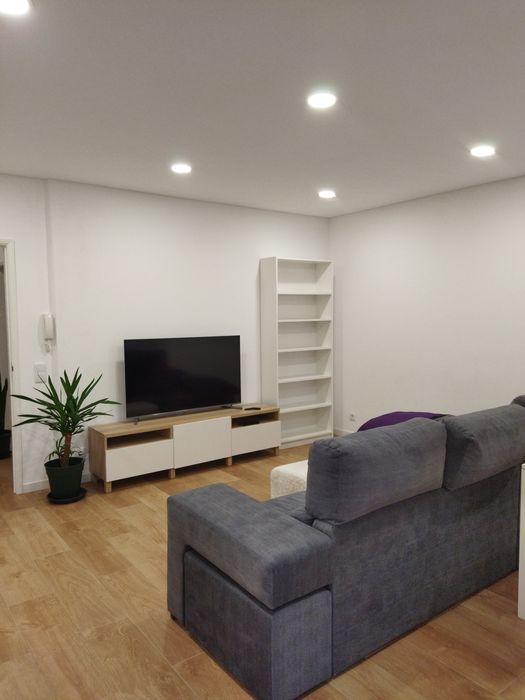 Arrendo T2 Ovar Mobilado