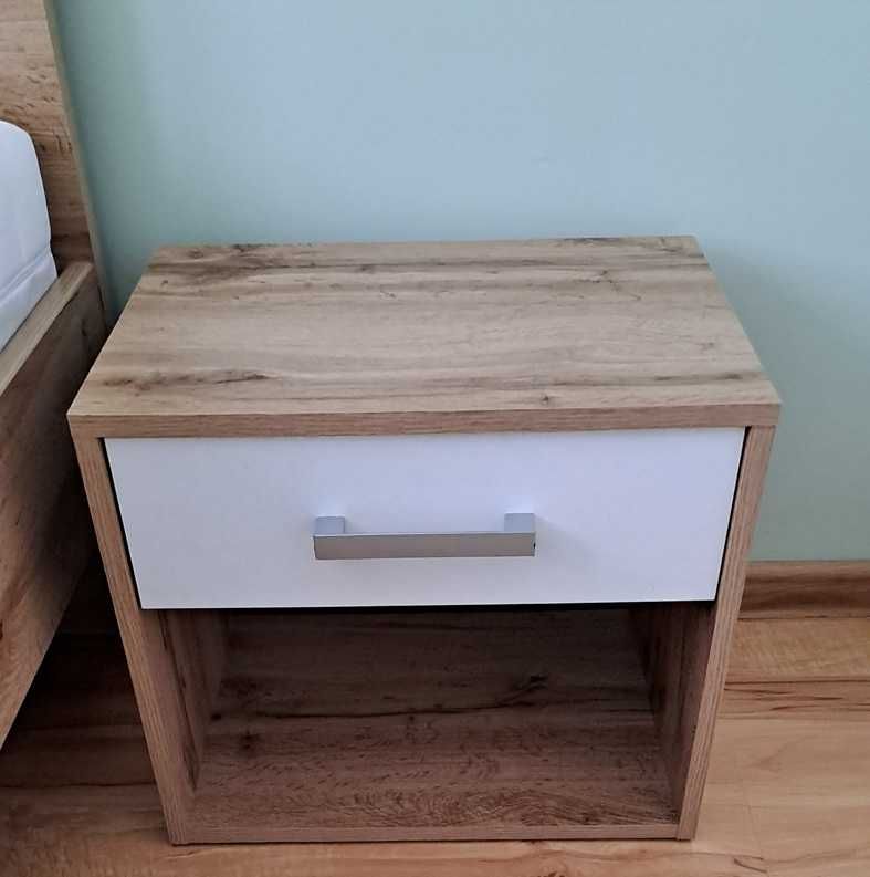 BRW Szafka nocna 45 cm z szufladą dąb wotan/biały