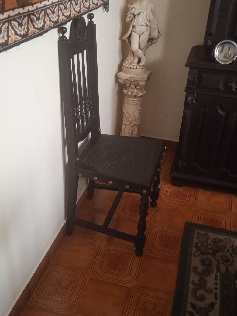 Mobília de sala em mogno