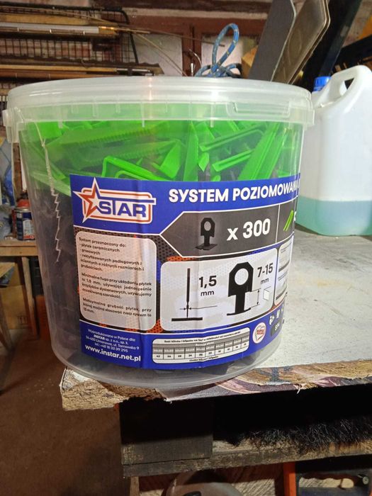 System poziomowania płytek 300 klipsów 1,5 mm + 100 klinów SP4