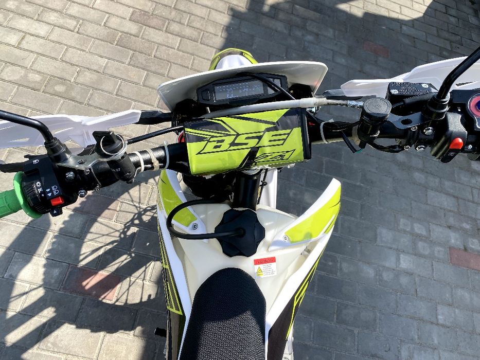 BSE S2 ендуро 250cc