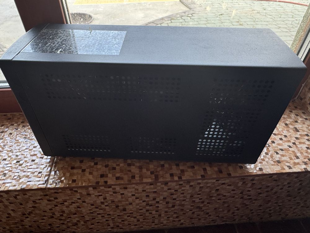 Powercom 00210101 — ДБЖ BNT-1000AP, 1000 ВА, 600 Вт, 5хIEC, AVR, USB
