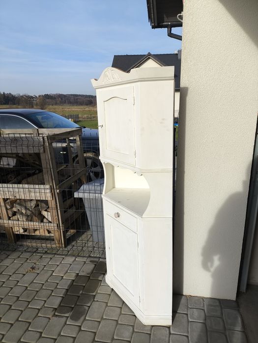 Mały narożny kedens