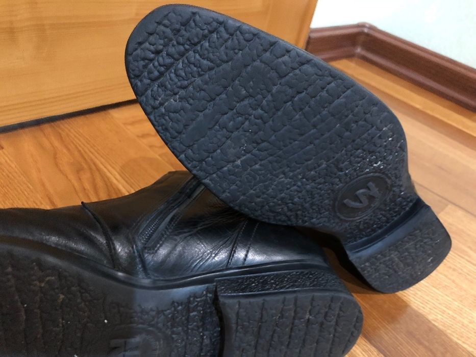 Зимние мужские ботинки кожаные черные
