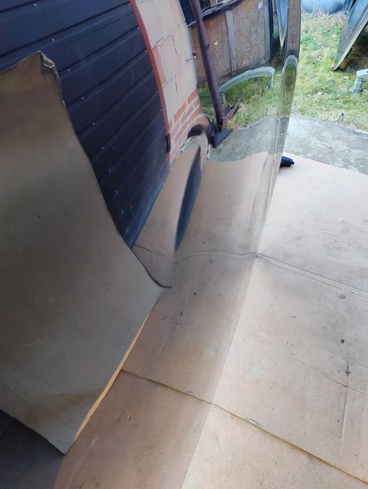 bmw x1 f48 maska pokrywa silnika