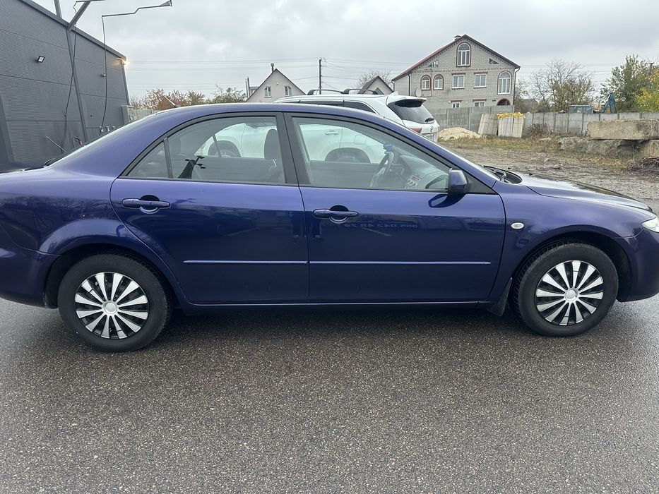 Продам автомобиль мазда.6