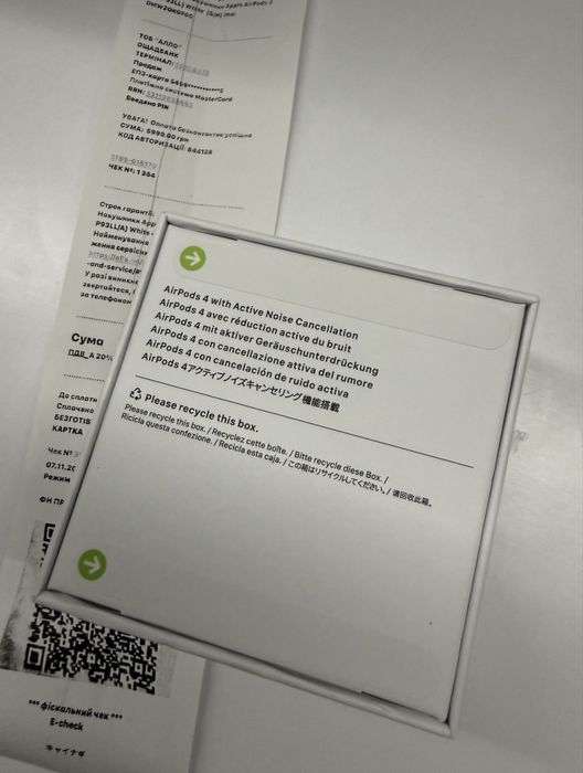 Наушники airpods Apple 4 новые с чеком беспроводные Bluetooth