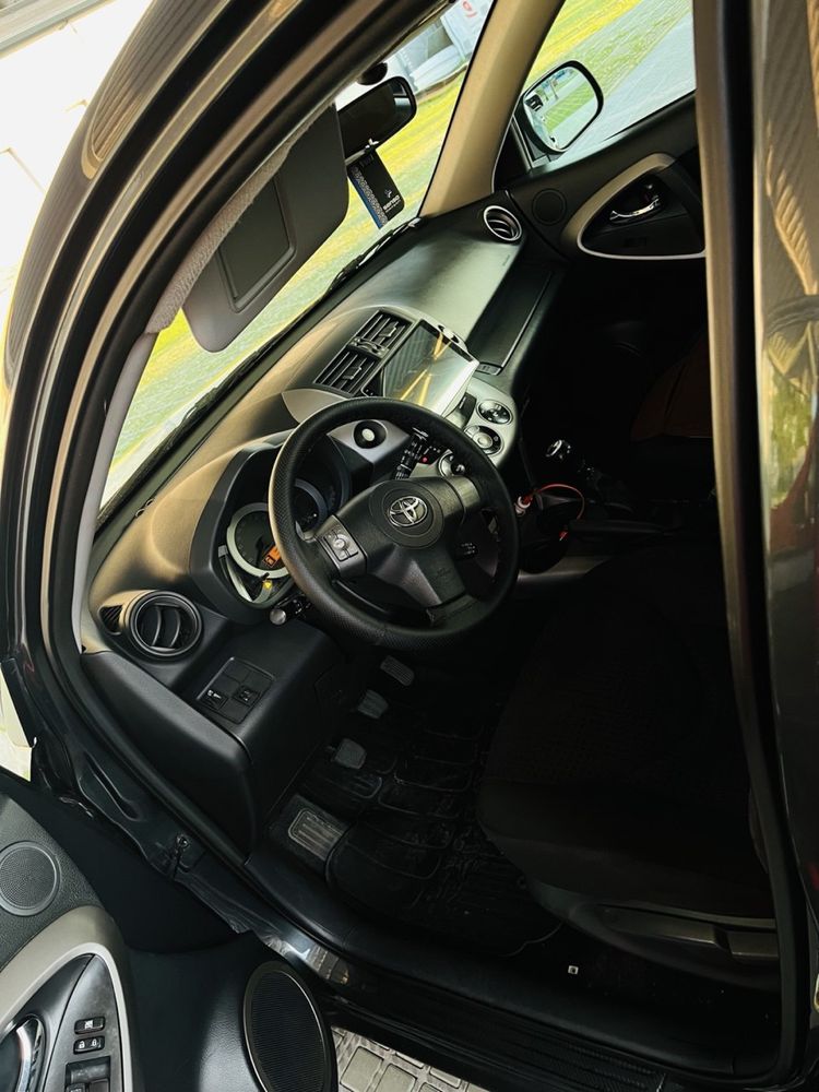 Toyota Rav 4 2.2 d4d 2008/9р