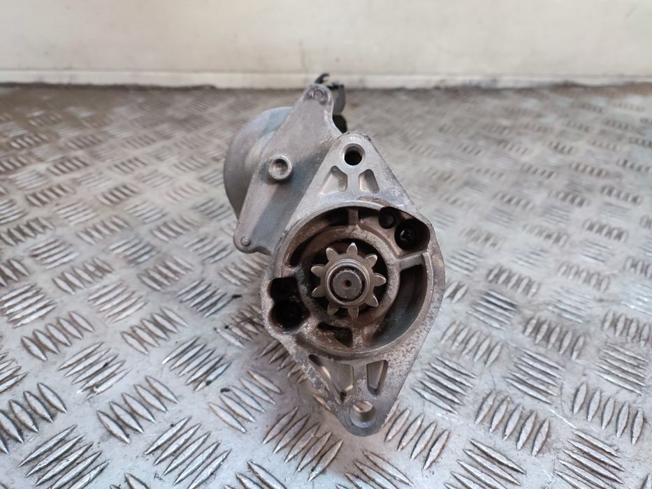 Toyota Yaris I lift 1.4 D4D rozrusznik