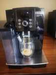Ekspres do kawy DeLonghi Cappuccino Smart ECAM 23.260B.. Z wadą.