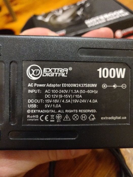 Універсальний блок живлення для ноутбука 15-24V 4.5A 100W