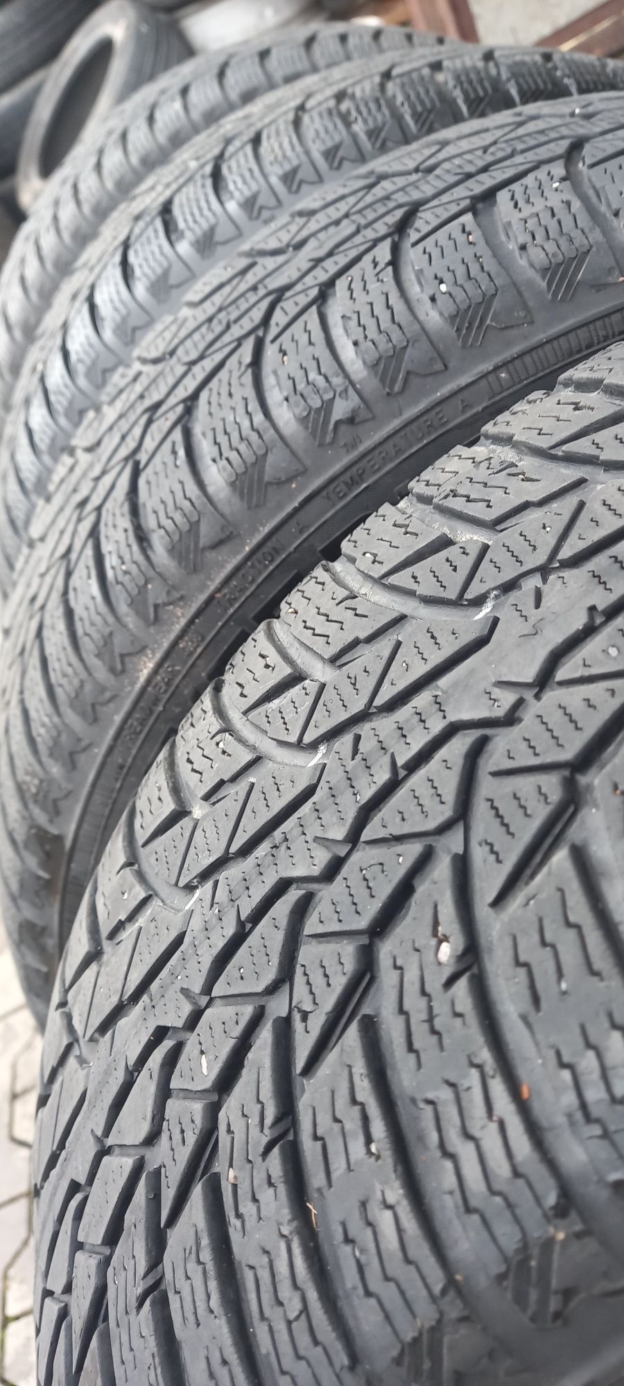 Nokian 205/55/16