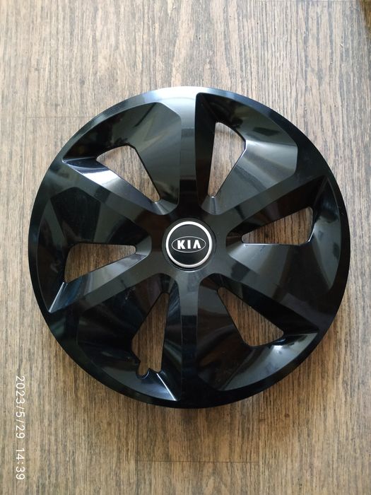 Колпаки Ковпаки Киа Kia r15 радиус есть все размеры 
П