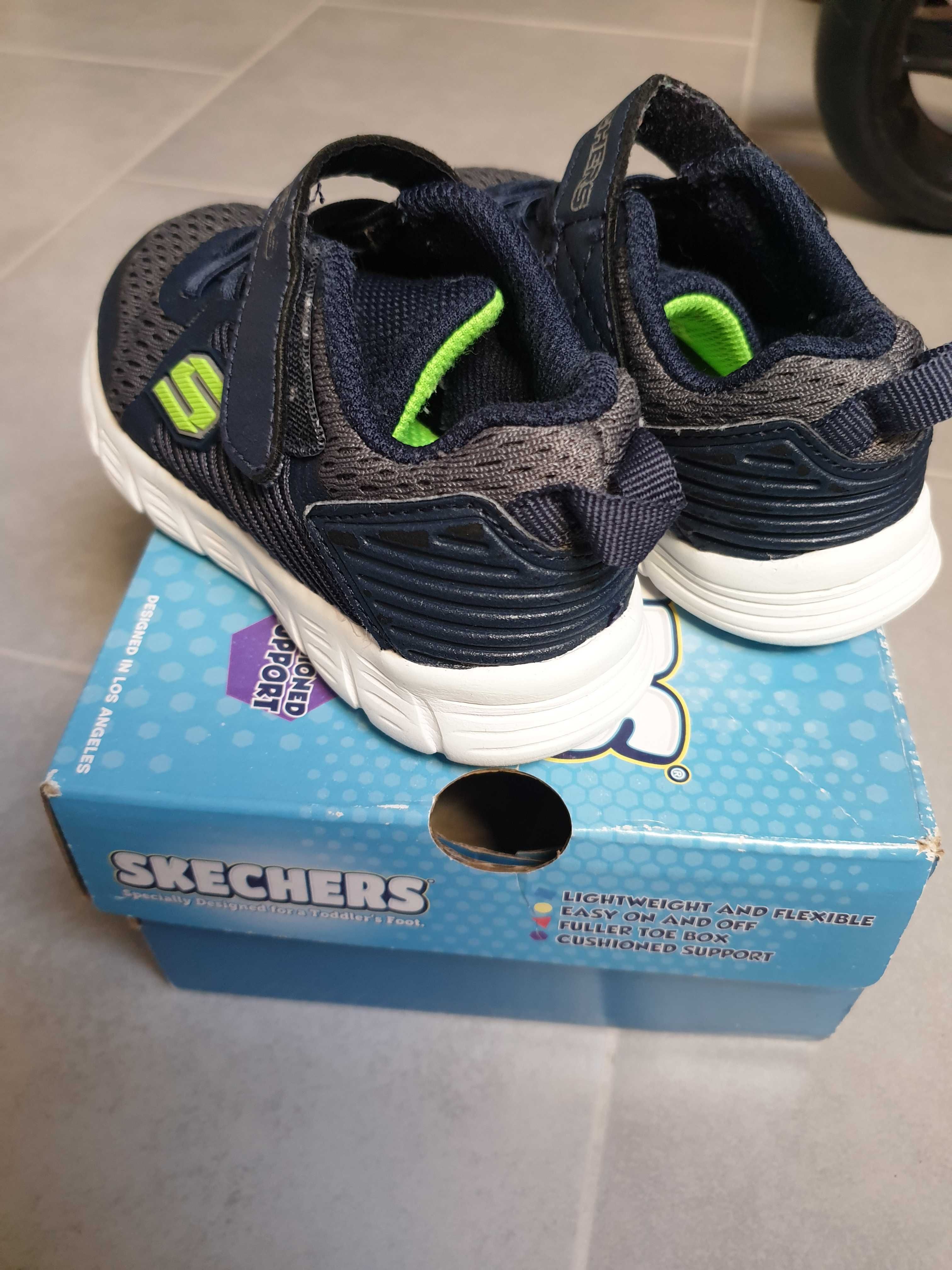 Vendo ténis Skechers azuis, N.23