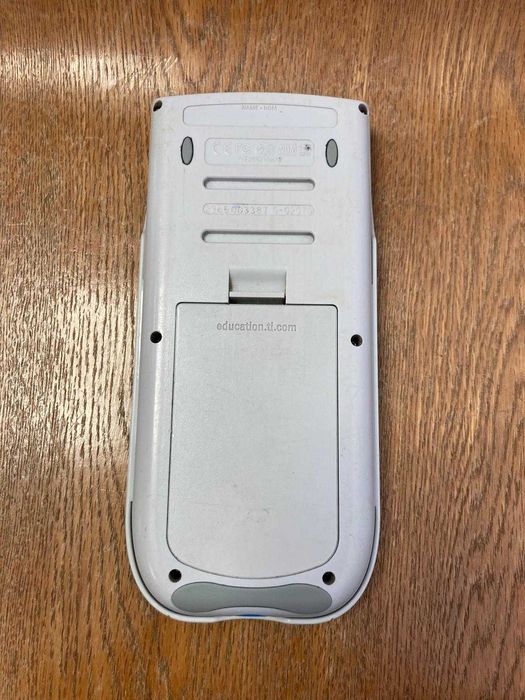 Calculadora gráfica TI-84 Plus silver edition