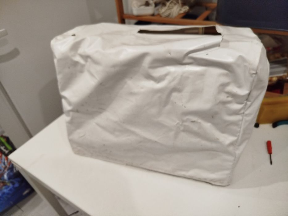 Máquina de costura Singer