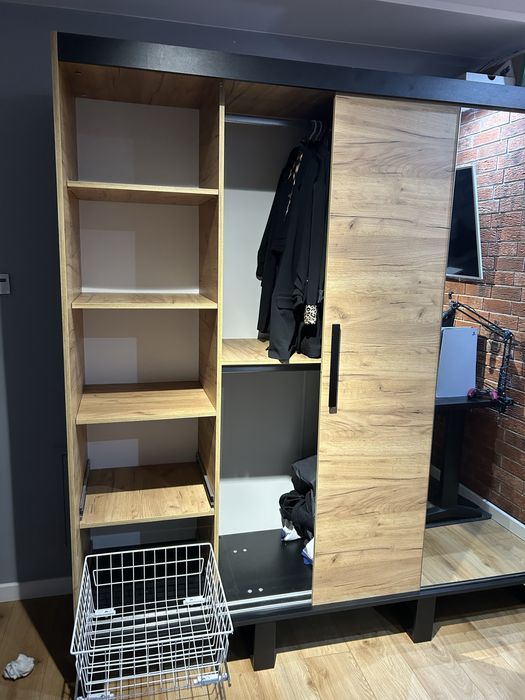 Szafa , garderoba loft