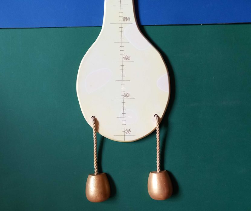 Miarka wzrostu dziecka - urocza krówka drewniana 80-130 cm