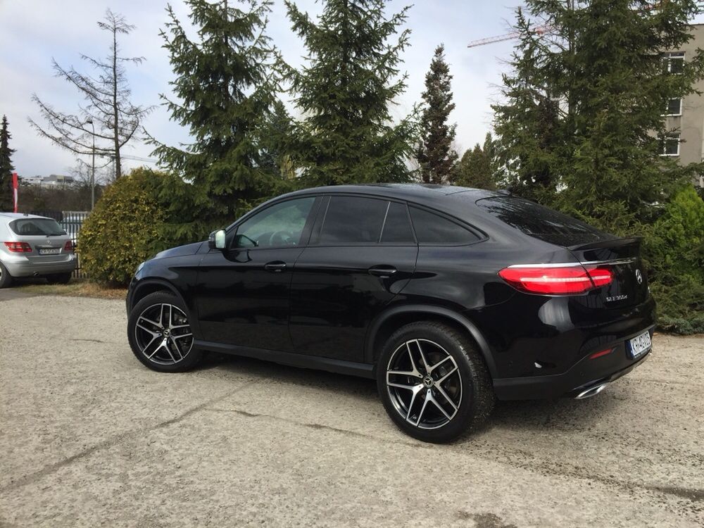 Przyciemnianie szyb, auto detaling, pranie tapicerki, myjnia.