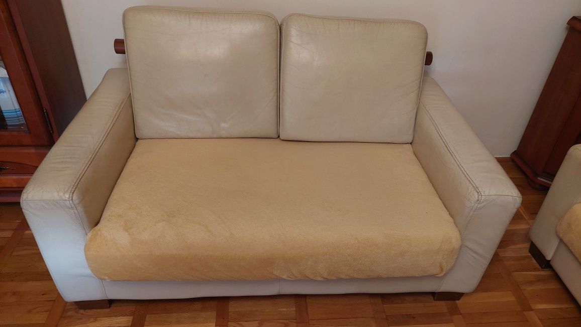 Mała sofa 2 osobowa